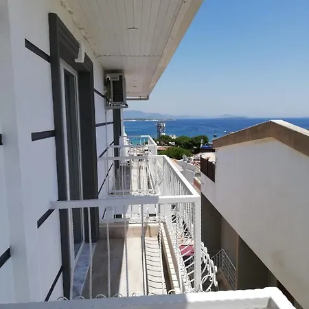 Cicek アパートホテル ディディム