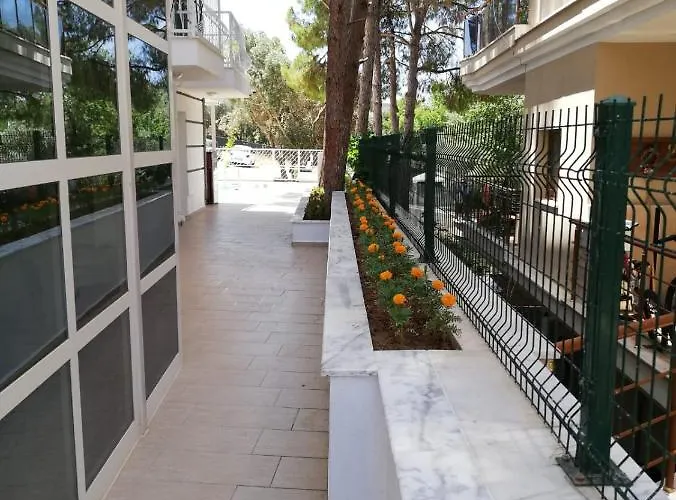 Cicek 아파트호텔 *