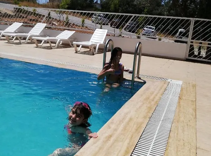 Cicek 아파트호텔