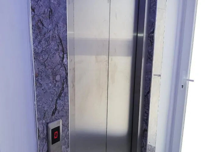 Cicek 아파트호텔 디딤